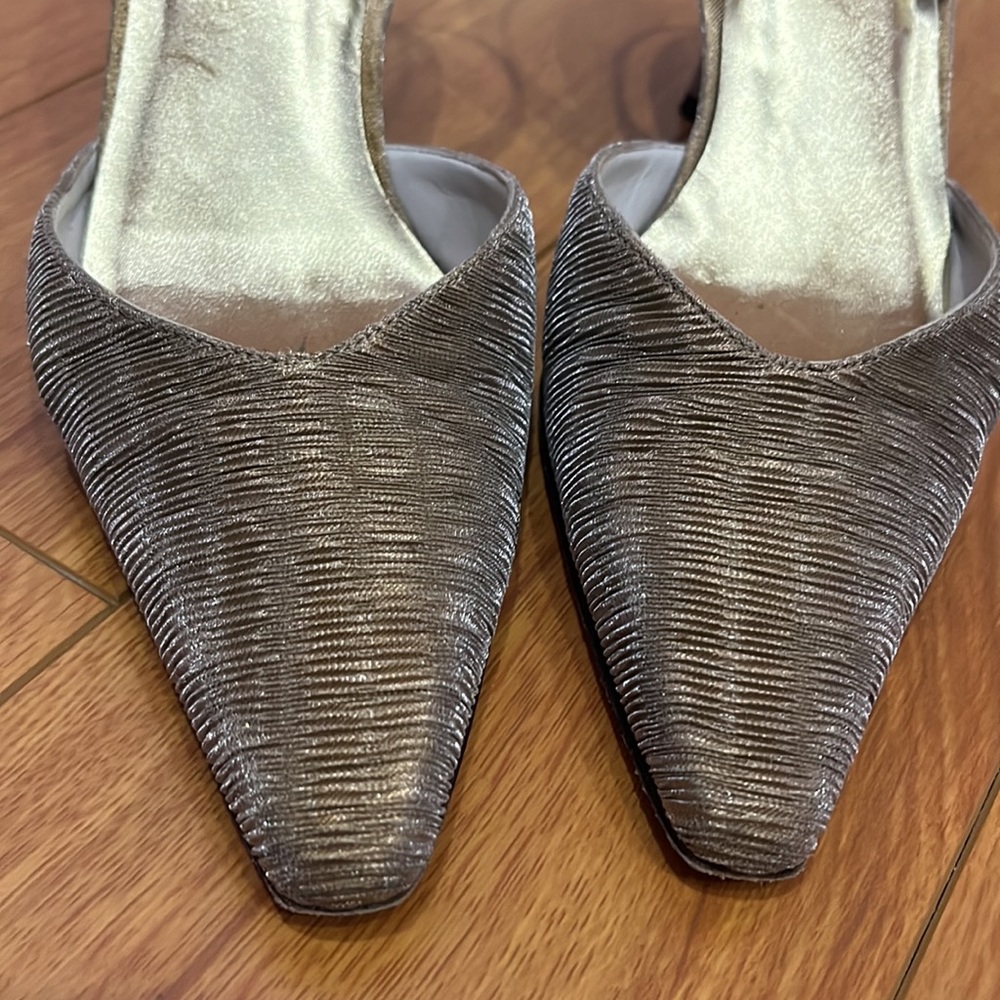 Authentic Stuart Weitzman Gold Heels - image 2